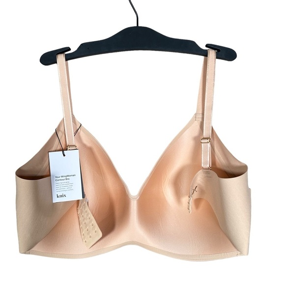 KNIX Your Wingwoman Contour Wireless Bra - Picture 12 of 15